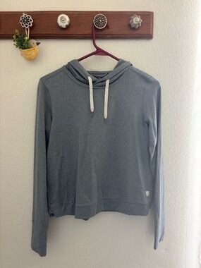 Vuori Blue Gray Hooded Pullover